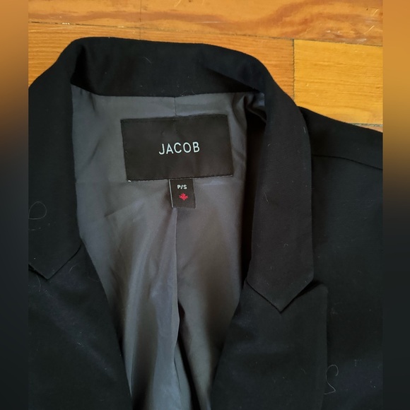 Black Jacket by Jacob - Picture 2 of 2
